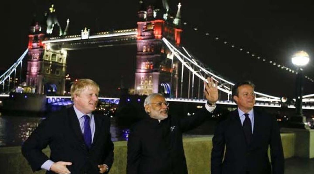 As Modi visits UK, Londons iconic monuments bath in tri-colour